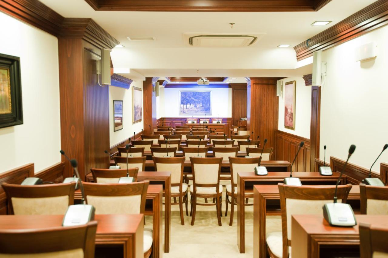 Alexander Mountain Hotel 3*