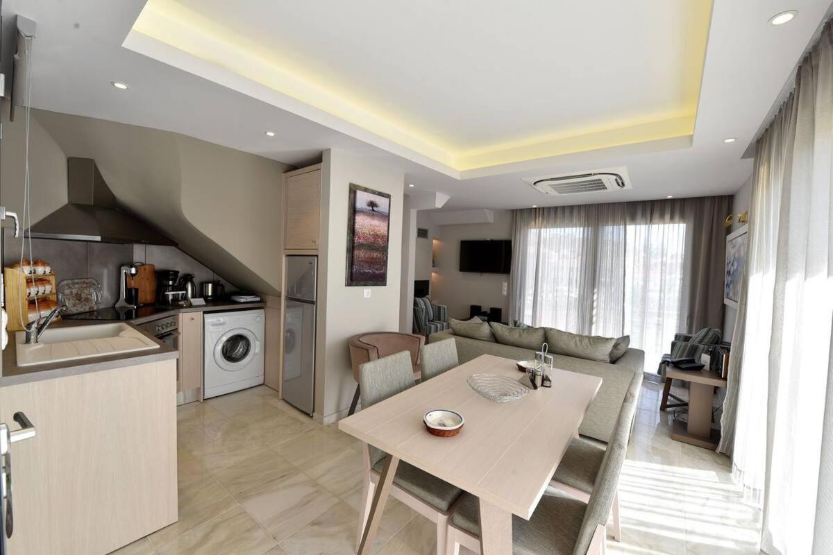 Alexander Mountain Resort Yerakarion