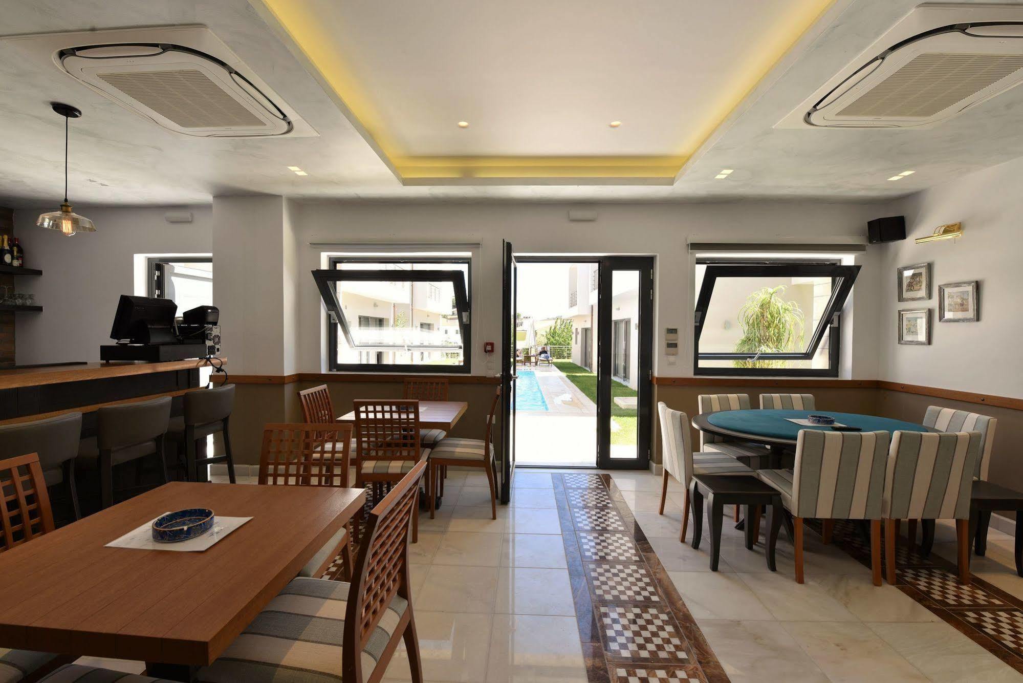 Alexander Mountain Hotel Yerakárion